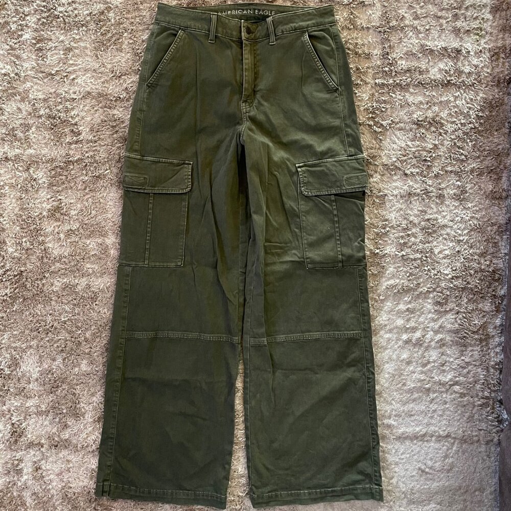 American Eagle Baggy Wide Leg Pants 8 Long- Olive Green
